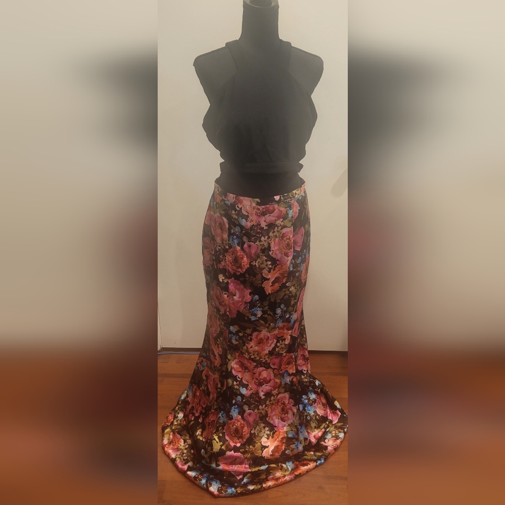 Cutout mermaid style dress **GORGEOUS**